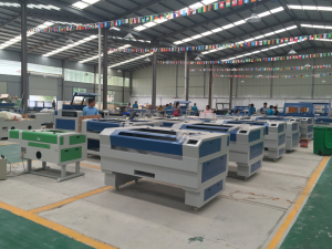 Máy cắt vải quần áo tự động  lập trình - 3